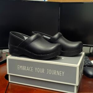 Dansko Professional Box Shoe